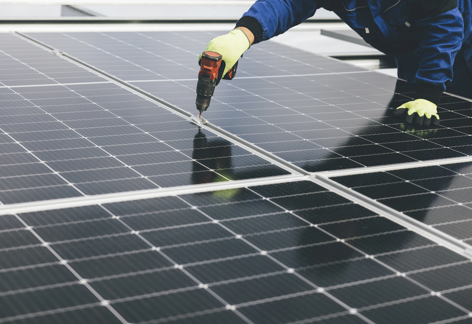 5 Questions to Ask Before You Sign a Solar Proposal